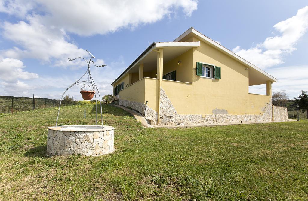Villa Raimonda Putifigari ภายนอก รูปภาพ